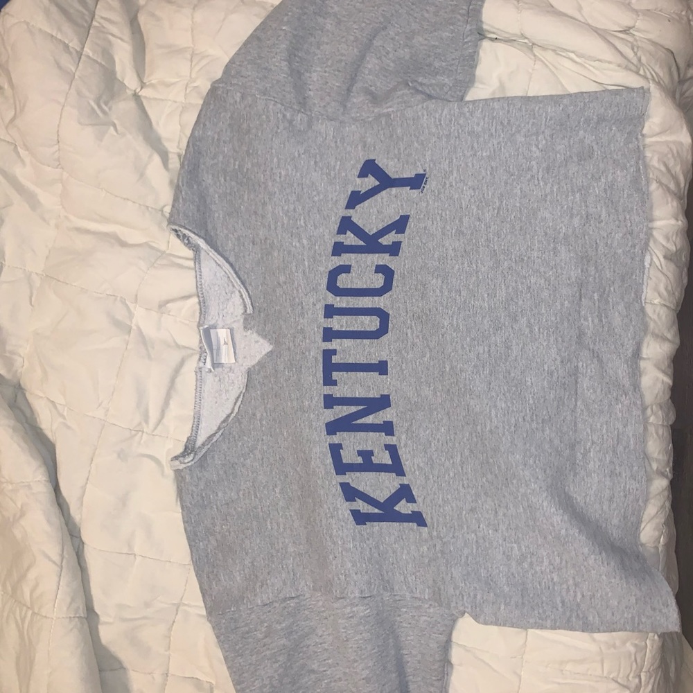 Cropped Kentucky sweatshirt